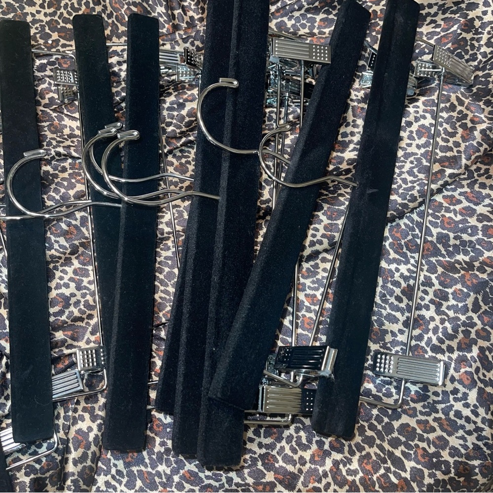 10 Crushed Velvet Black and Silver Pant Hangers - Picture 6 of 16